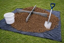 KI Erdhaufen mit Separationskreuz